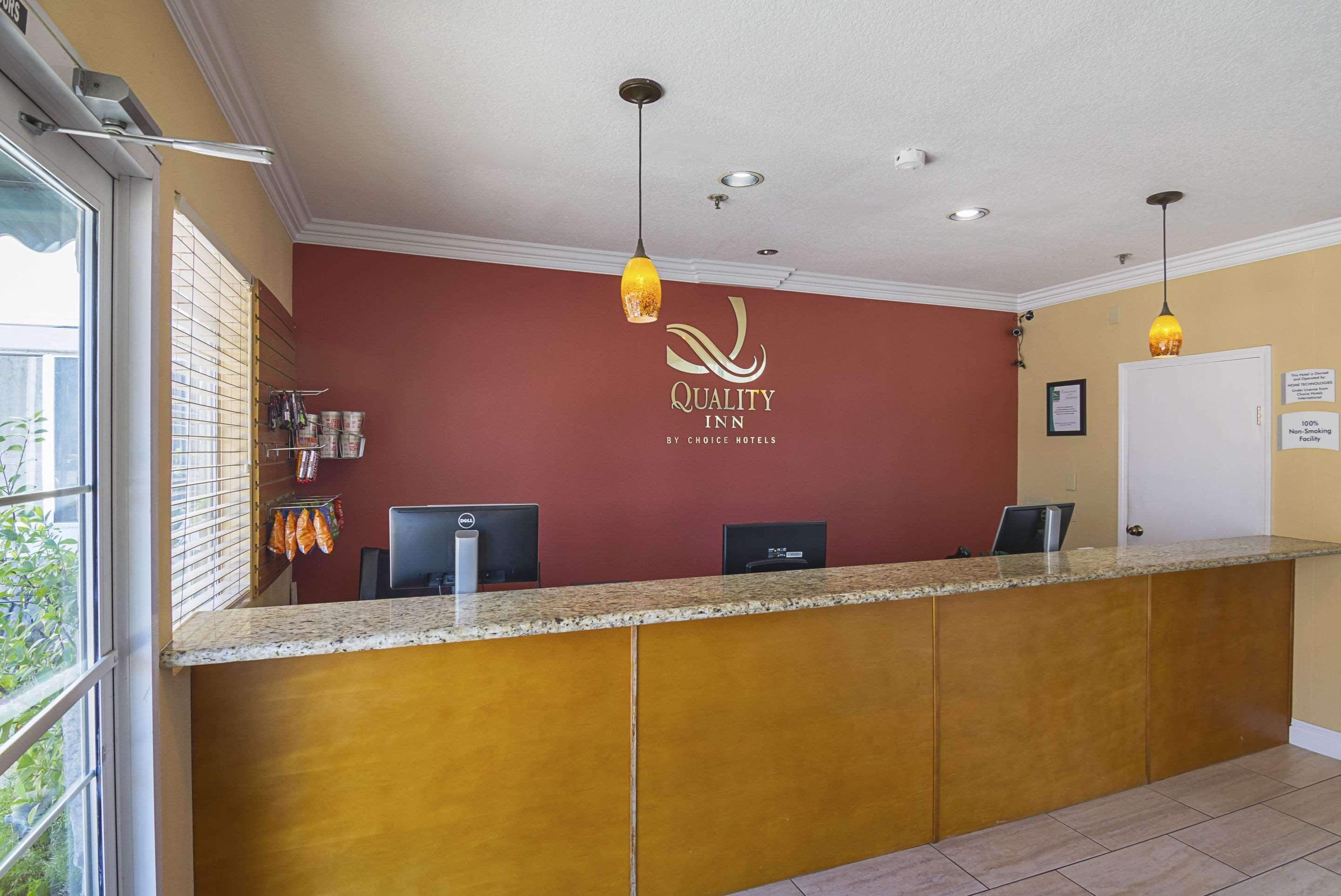 Quality Inn Fresno Yosemite Airport Exterior foto