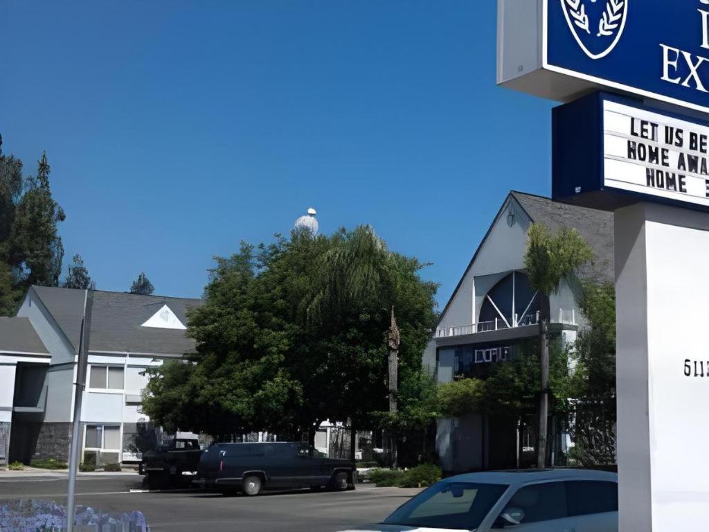 Quality Inn Fresno Yosemite Airport Exterior foto