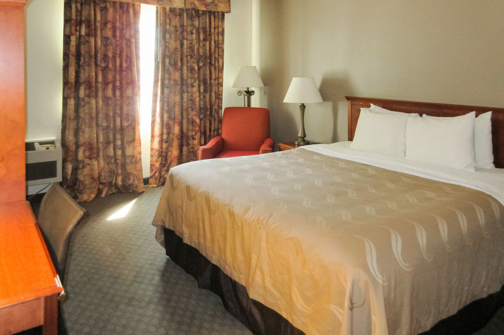 Quality Inn Fresno Yosemite Airport Exterior foto